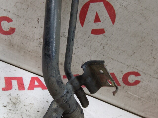 Горловина бензобака NISSAN Sunny 