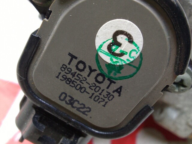 Дроссельная заслонка TOYOTA Caldina 7A-FE