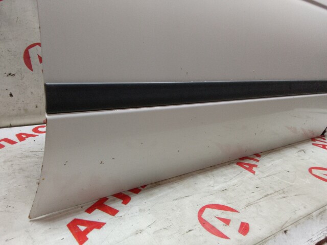 Дверь NISSAN Sunny 