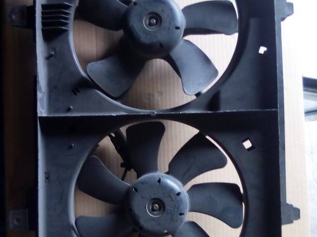 Диффузор NISSAN Liberty 