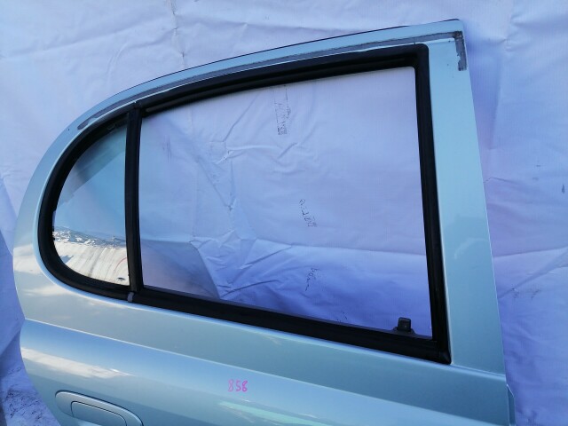 Дверь TOYOTA Platz 