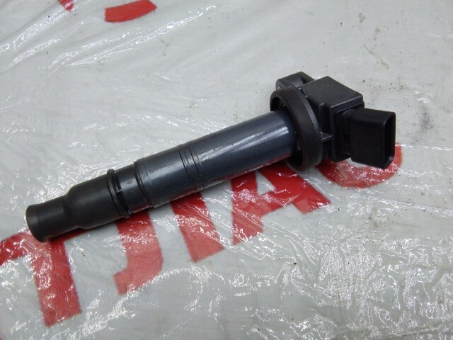 Катушка зажигания TOYOTA Avensis 1AZ-FSE