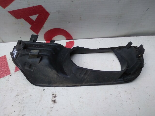 Оправа туманки TOYOTA Camry 