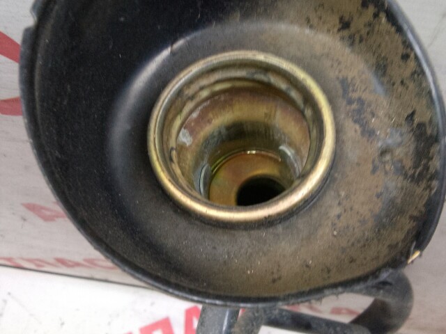 Горловина бензобака NISSAN Sunny 