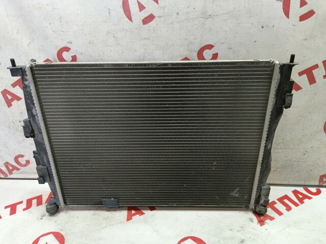 Радиатор охлаждения NISSAN Dualis 