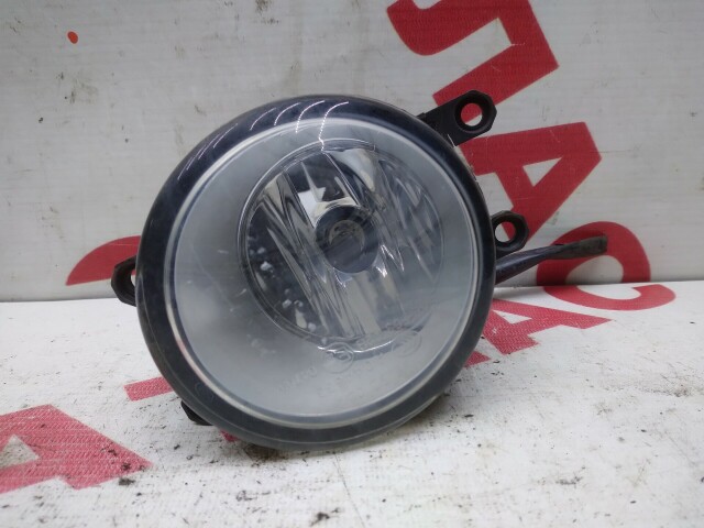 Туманка TOYOTA Camry 