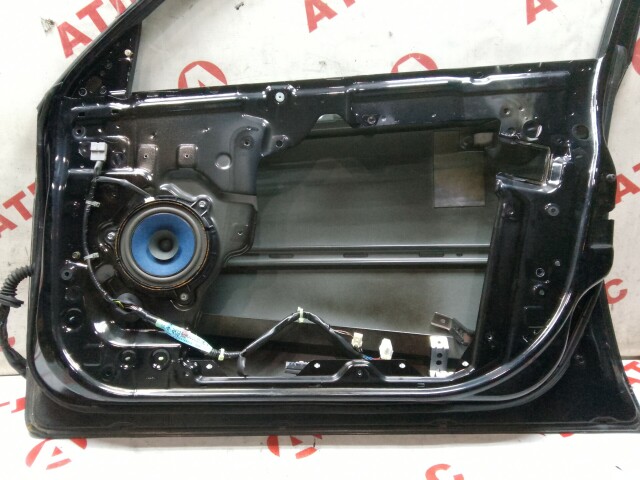 Дверь NISSAN Primera 