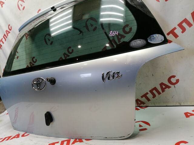 Дверь багажника TOYOTA Vitz 