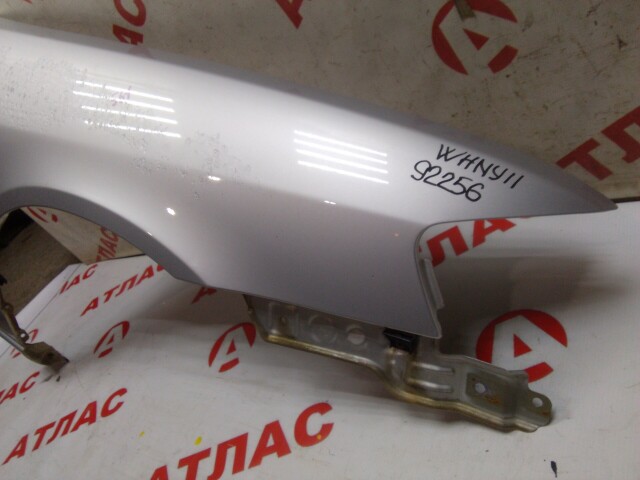 Крыло NISSAN Wingroad 