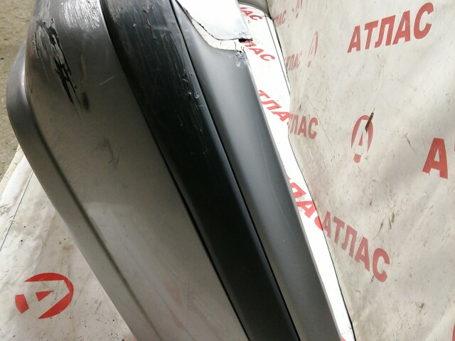 Бампер задний NISSAN Sunny 