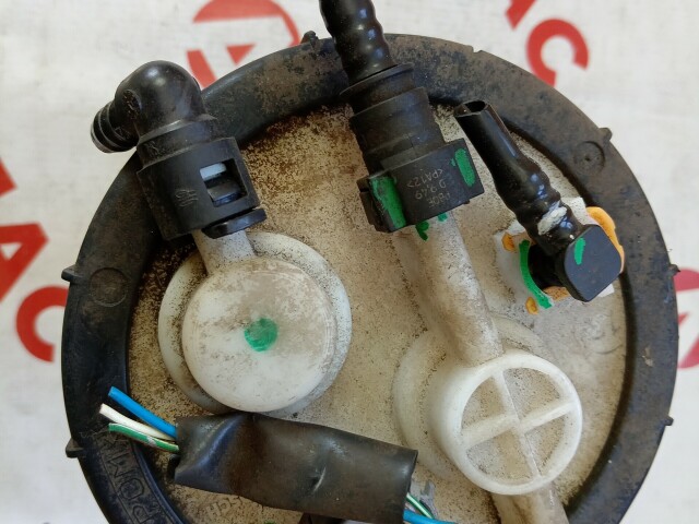 Бензонасос TOYOTA Avensis 