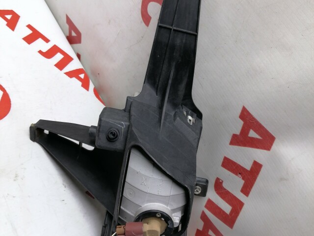 Туманка TOYOTA Estima 