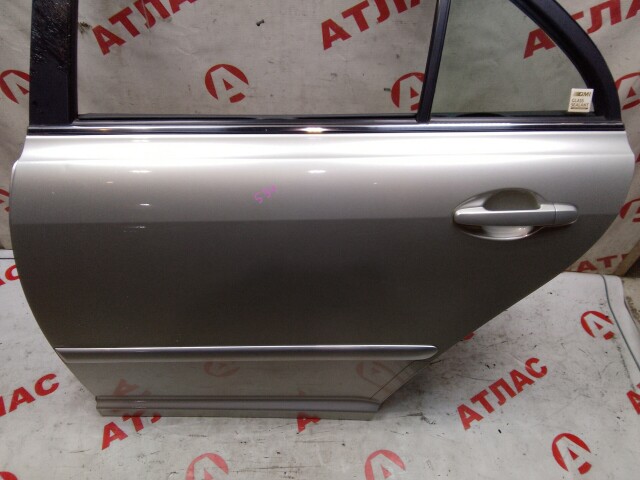 Дверь TOYOTA Avensis 