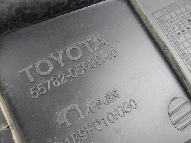 Жабо TOYOTA Avensis 