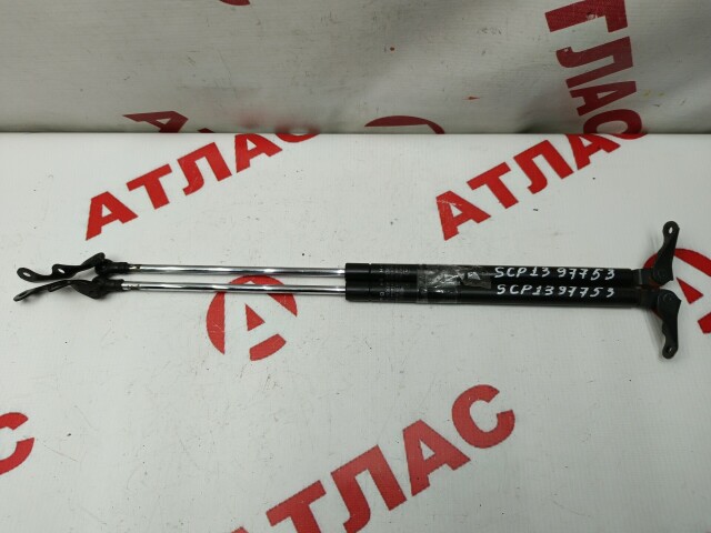 Амортизатор багажника TOYOTA Vitz 