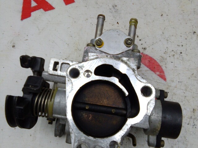 Дроссельная заслонка TOYOTA Corona Premio 3S-FE