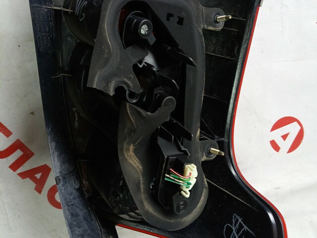 Стоп TOYOTA Avensis 