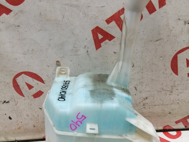 Бачок омывателя TOYOTA Camry 