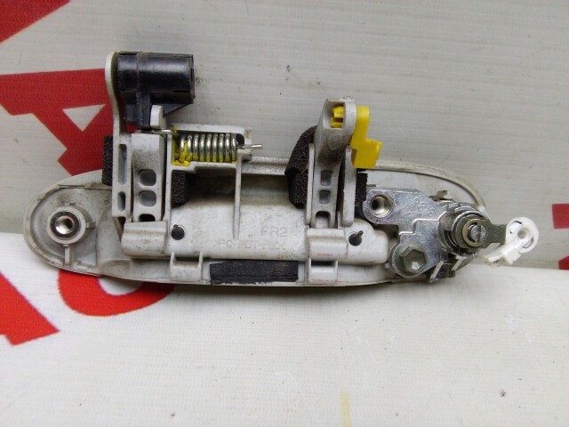 Ручка двери TOYOTA Vitz 