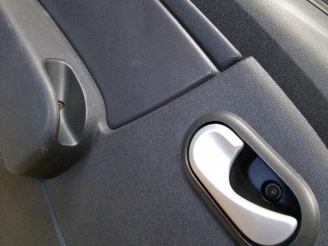 Дверь RENAULT Sandero Stepway 