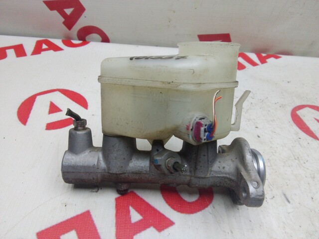 Главный тормозной цилиндр TOYOTA Corolla 