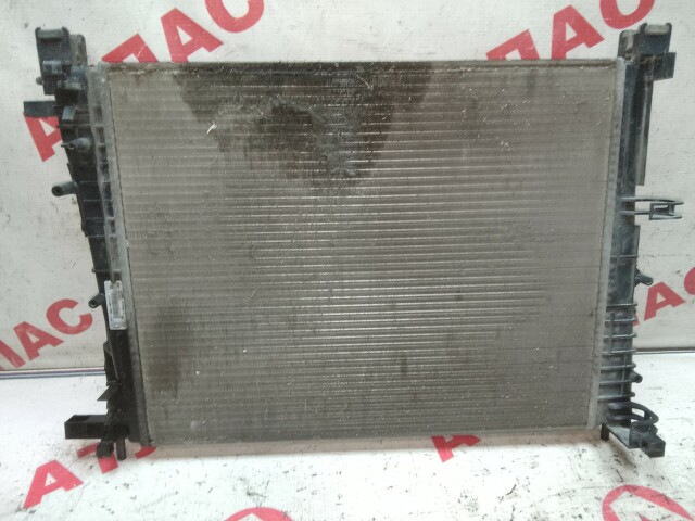 Радиатор охлаждения RENAULT Duster 