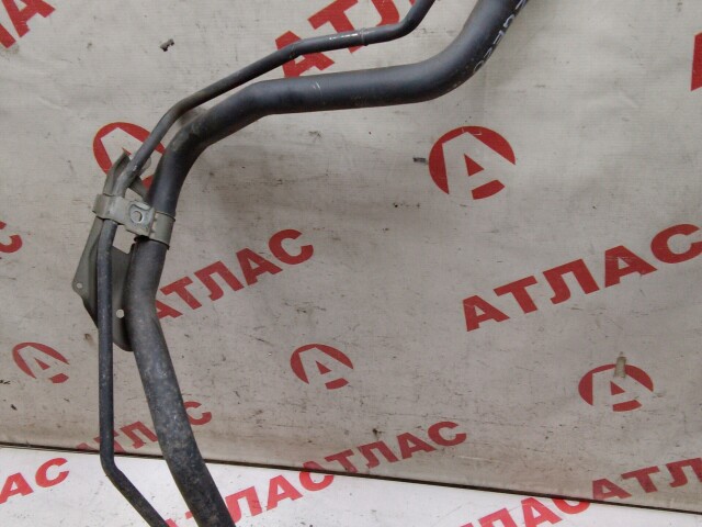 Горловина бензобака TOYOTA Wish 