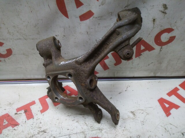 Кулак поворотный TOYOTA Corolla 