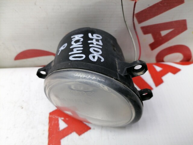 Туманка TOYOTA Camry 