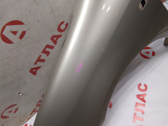 Крыло TOYOTA Corolla 