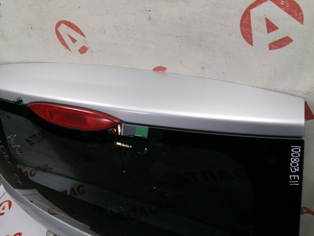 Дверь багажника NISSAN Note 