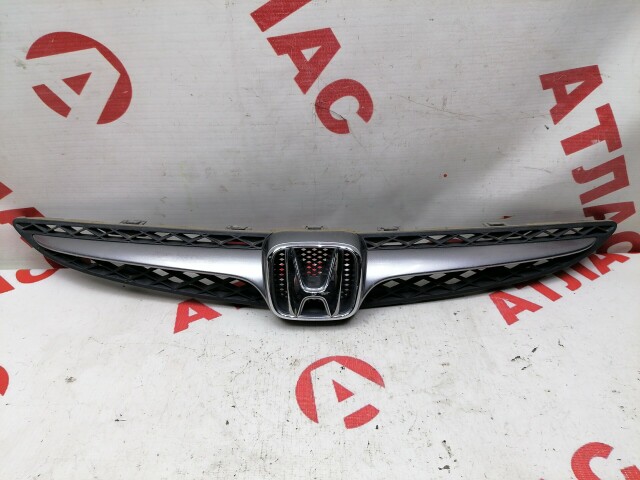 Решетка радиатора HONDA Fit 
