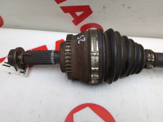 Привод длинный MITSUBISHI Galant 