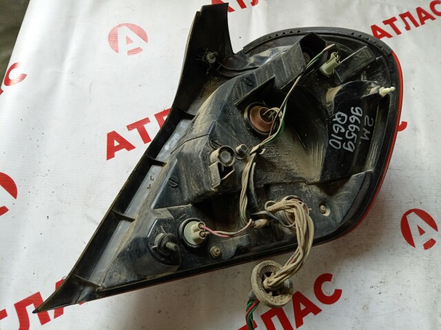 Стоп NISSAN Bluebird Sylphy 