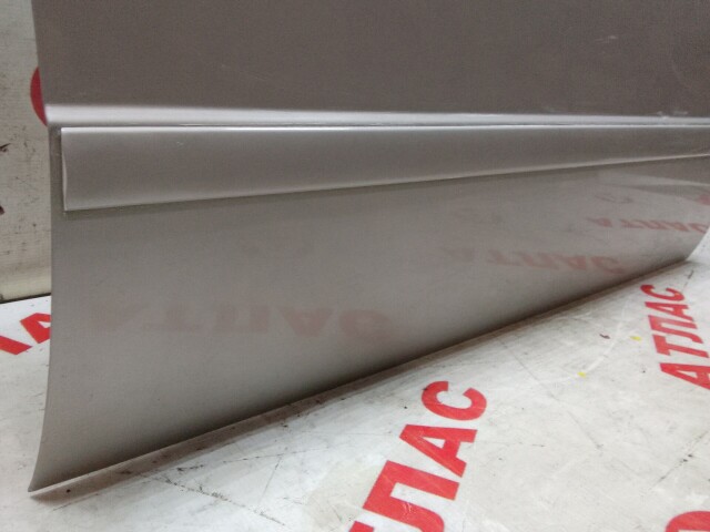 Дверь TOYOTA Corolla 