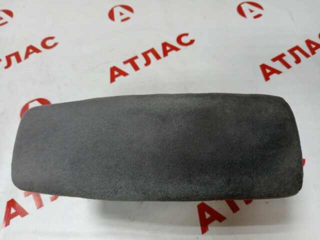 Подлокотник TOYOTA Ist 