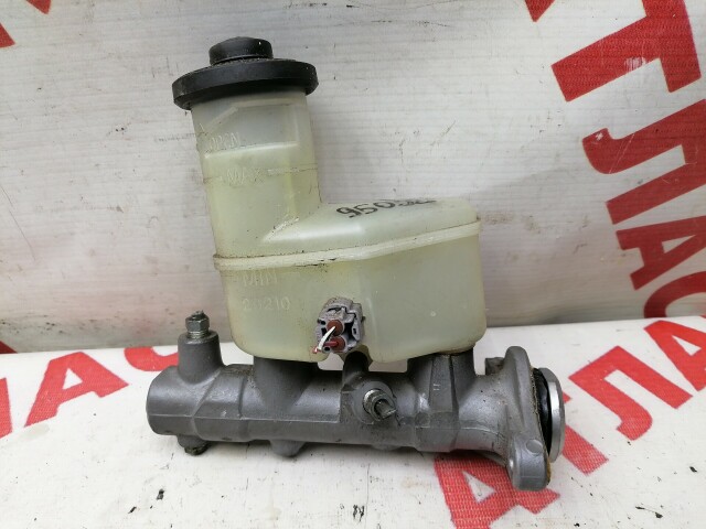 Главный тормозной цилиндр TOYOTA Caldina 7A-FE