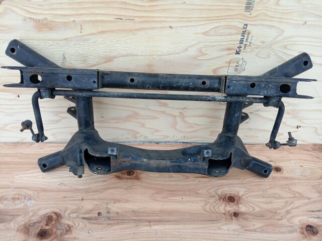 Балка задняя MITSUBISHI Galant Fortis 