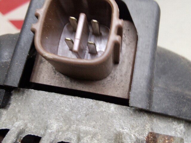 Генератор TOYOTA Avensis 1AZ-FSE