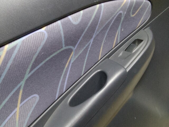 Дверь NISSAN Wingroad 