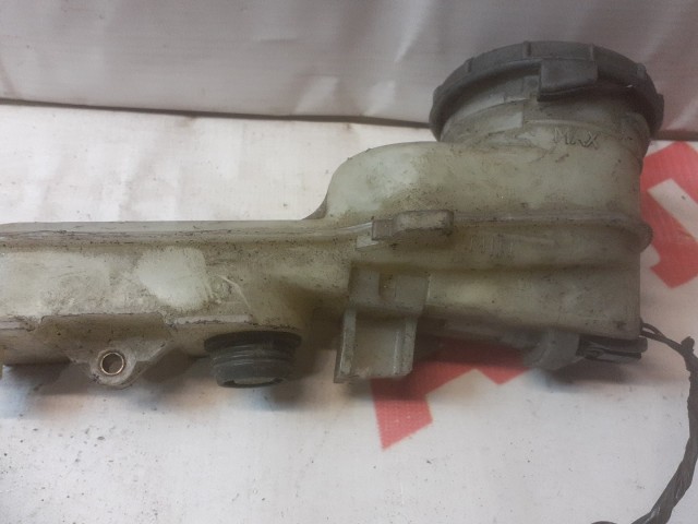Бачок тормозной HONDA Stepwgn 