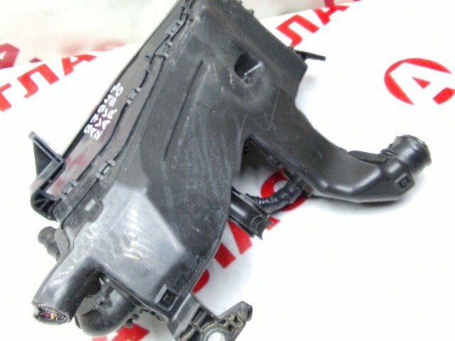 Блок предохранителей TOYOTA Camry 2AR-FXE