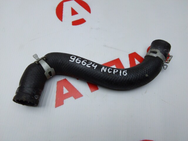 Патрубок TOYOTA Platz 