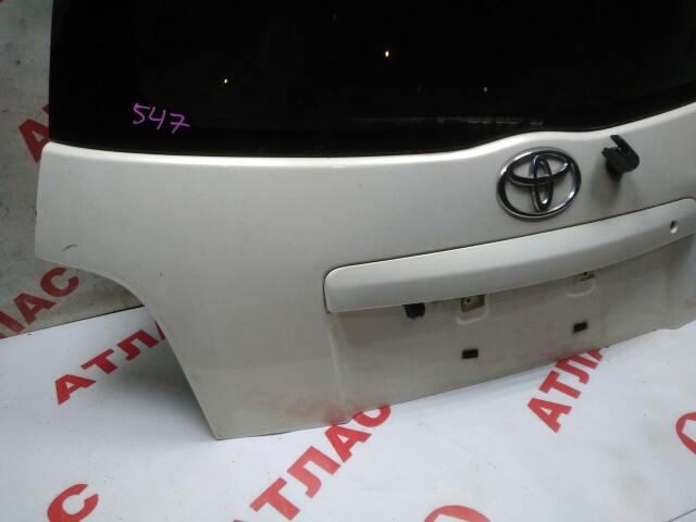 Дверь багажника TOYOTA Ist 