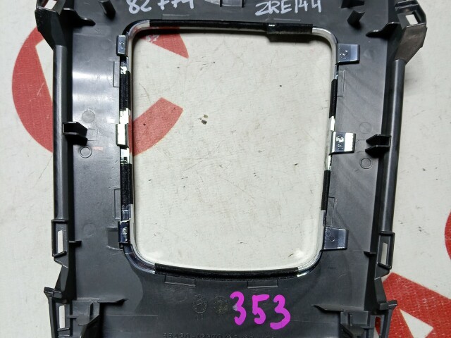 Накладка TOYOTA Corolla Fielder 2ZR-FE